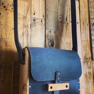 The Angelina Crossbody bag - Blueberry Blonde